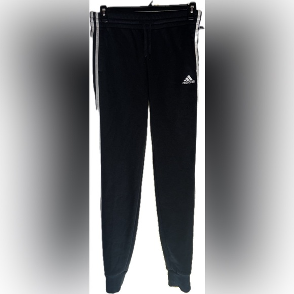 - Climate controlled adidas size small ladies leggings / yoga pants… - Picture 13 of 16